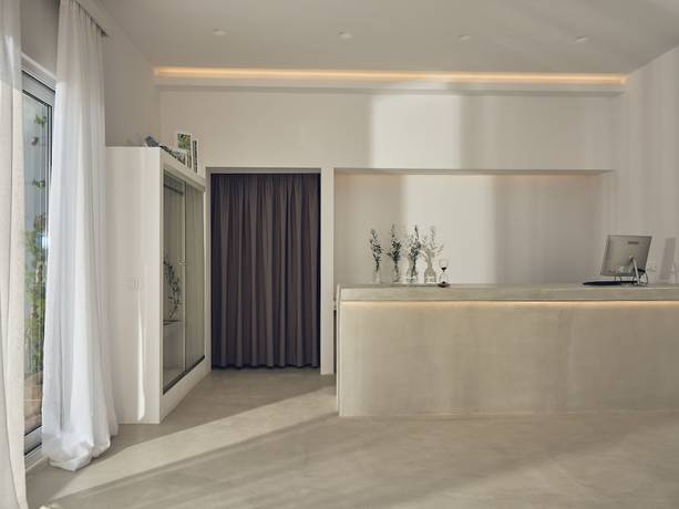 Imagen de los interiores del &Alpha;RCS Suites and Residences. Foto 20