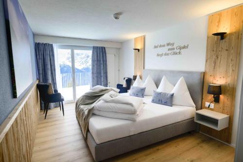 Imagen general del Alphotel Biel-Kinzig - Access by Cable Car only!. Foto 8