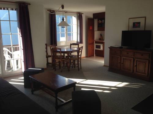 Imagen de la habitación del Alpine Village Resort. Foto 4