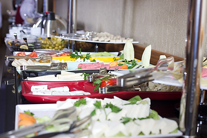 Imagen del bar/restaurante del Alpinn Hotel Istanbul- Special Class. Foto 6