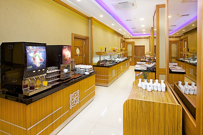 Imagen del bar/restaurante del Alpinn Hotel Istanbul- Special Class. Foto 7