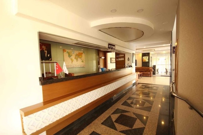 Imagen de los interiores del Alptekin Otel. Foto 16