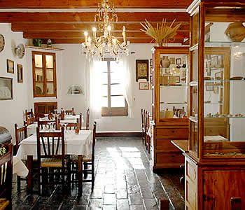 Imagen del bar/restaurante del Alquer&iacute;a de Morayma. Foto 4