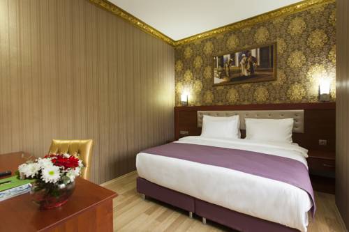 Imagen de la habitación del Alrazi Hotel. Foto 1