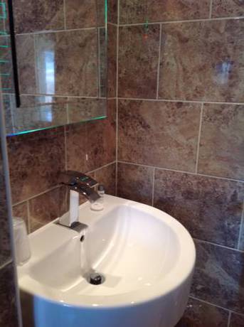 Imagen de la habitación del Alston House Hotel. Foto 15
