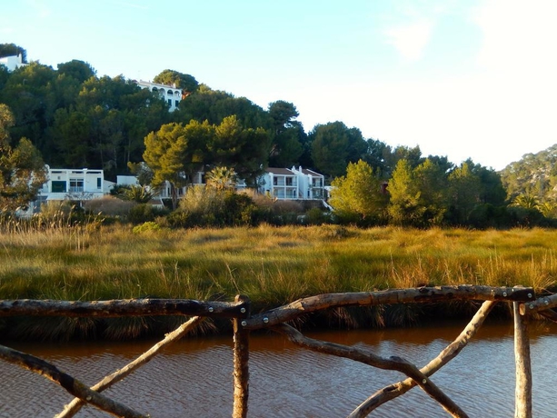 Imagen general del Alta Galdana Playa. Foto 2