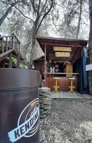 Imagen del bar/restaurante del Altaris Bungalows Olympos. Foto 3