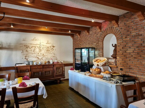Imagen general del Alte Dorfsch&auml;nke. Foto 15