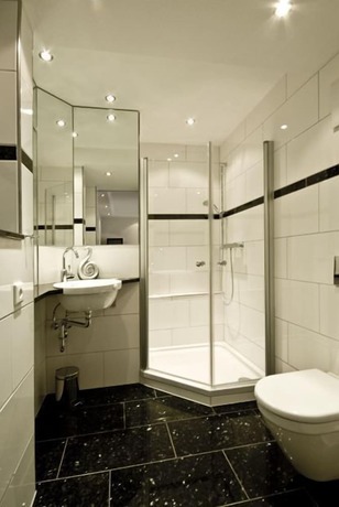 Imagen de la habitación del Alte Post Hotel. Foto 14