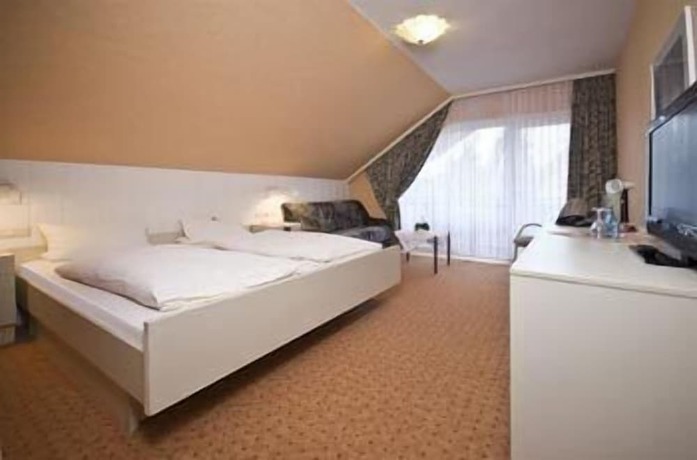 Imagen de la habitación del Alte Post Hotel. Foto 15