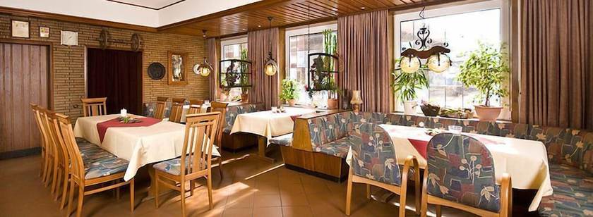 Imagen del bar/restaurante del Alte Post Hotel. Foto 7