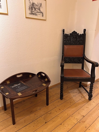 Imagen de los interiores del Alte Schlosskurve Hotel and Restaurant. Foto 16