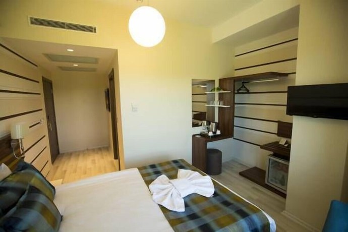 Imagen de la habitación del Altinpark Hotel. Foto 13