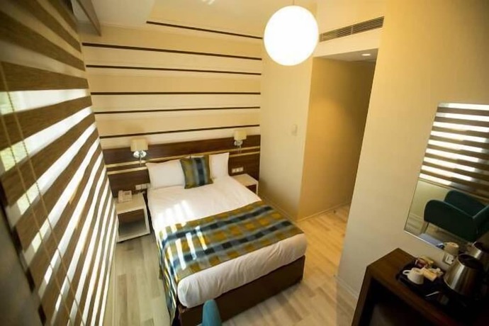 Imagen de la habitación del Altinpark Hotel. Foto 14