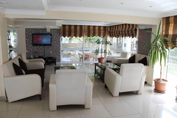 Imagen de los interiores del Altinyaz Hotel. Foto 13