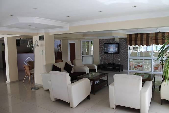 Imagen de los interiores del Altinyaz Hotel. Foto 14