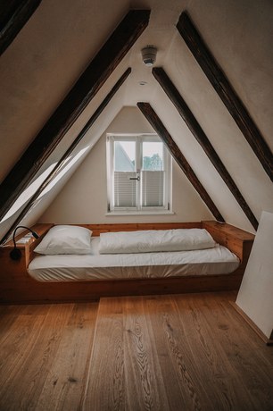 Imagen de la habitación del Altstadtmittehotel. Foto 10