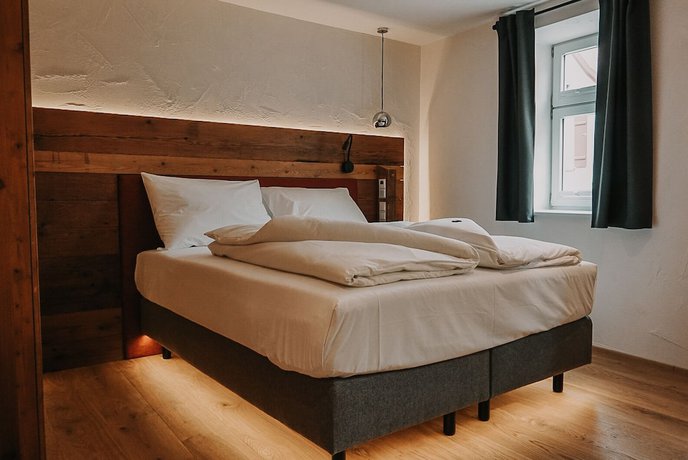 Imagen de la habitación del Altstadtmittehotel. Foto 13