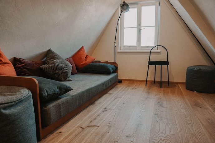 Imagen de la habitación del Altstadtmittehotel. Foto 16
