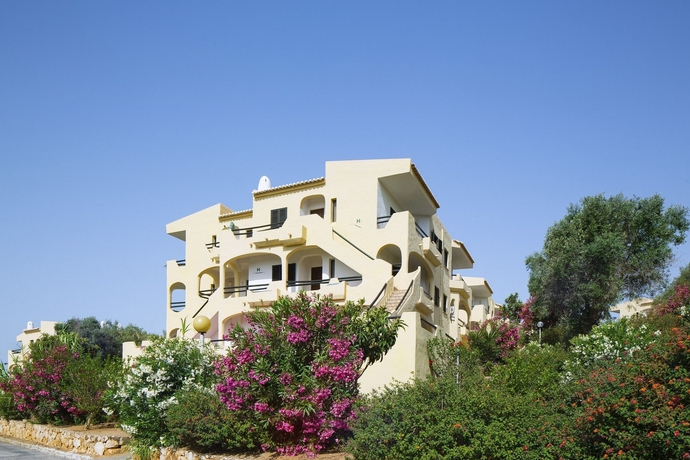 Imagen de los exteriores del Alvor Clube Brisamar. Foto 10