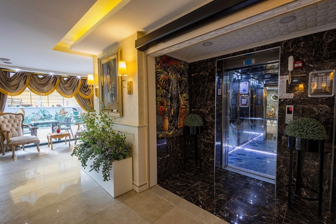 Imagen de los interiores del Alya Boutique Hotel. Foto 16