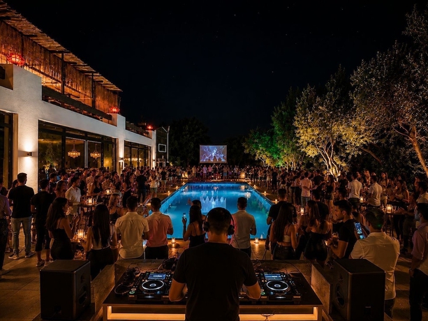 Imagen de la piscina del Alya Hill Bodrum. Foto 15