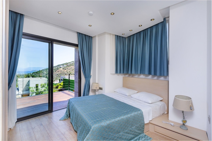 Imagen de la habitación del Alya Sierra Bodrum. Foto 17