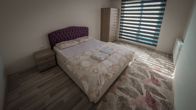 Imagen de la habitación del Alya Suit. Foto 4