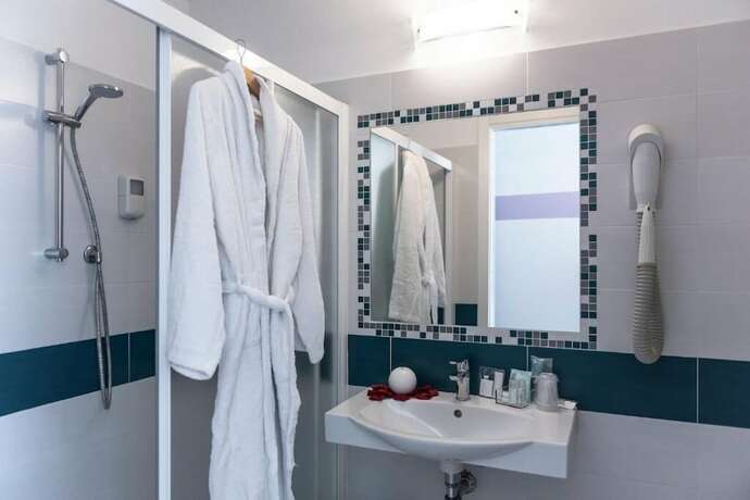 Imagen de la habitación del Amadei Hotel Promenade. Foto 8