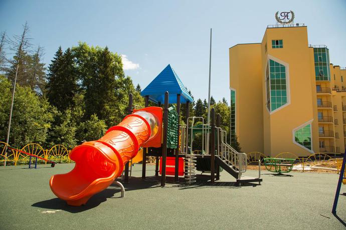 Imagen de los exteriores del Amaks Krasnaya Pakhra Resort. Foto 6