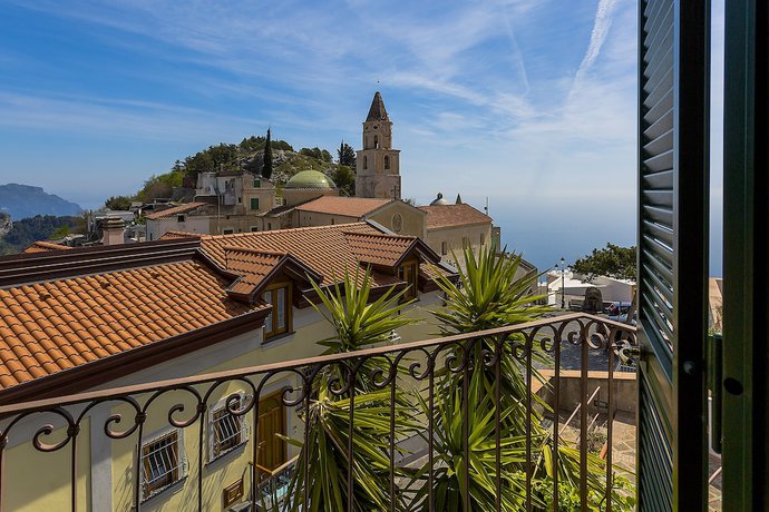 Imagen de la habitación del Amalfi Hills. Foto 2