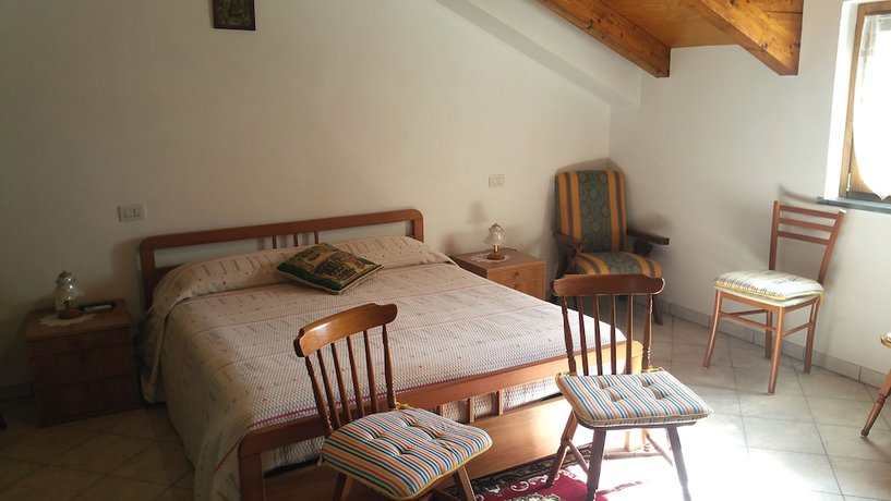 Imagen de la habitación del Amalfi Hills. Foto 3
