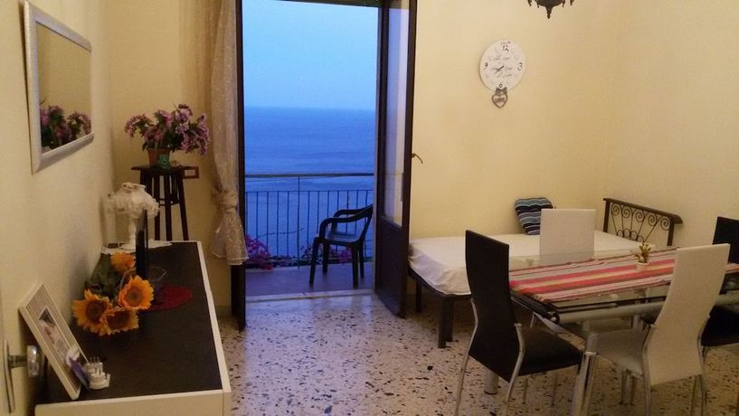 Imagen de la habitación del Amalfi Hills. Foto 6