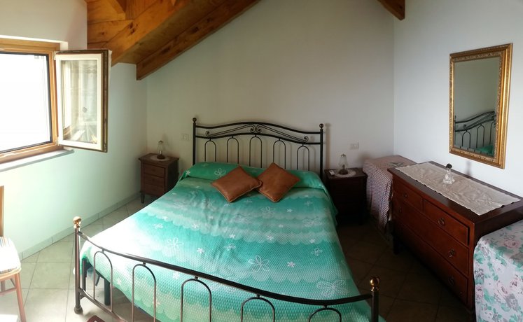 Imagen de la habitación del Amalfi Hills. Foto 14