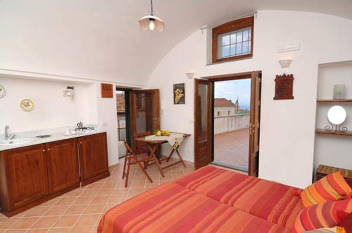 Imagen de la habitación del Amalfi Hills. Foto 15