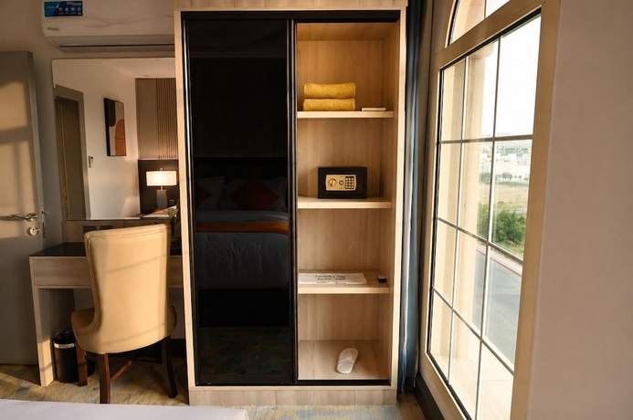 Imagen de la habitación del Aman Hotel ALmaali. Foto 5