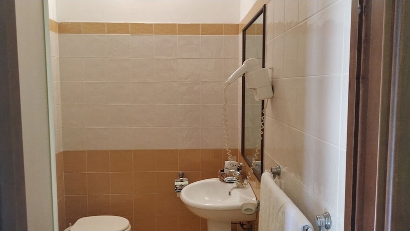 Imagen de la habitación del Amarcord. Foto 17