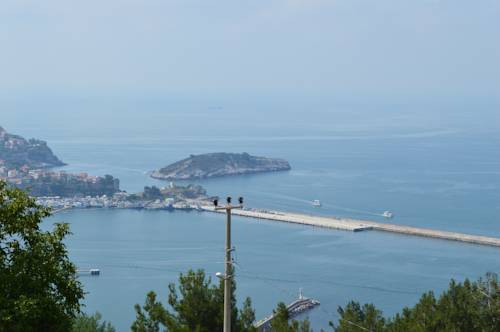 Imagen de la habitación del Amasra Ceylin Hotel. Foto 3