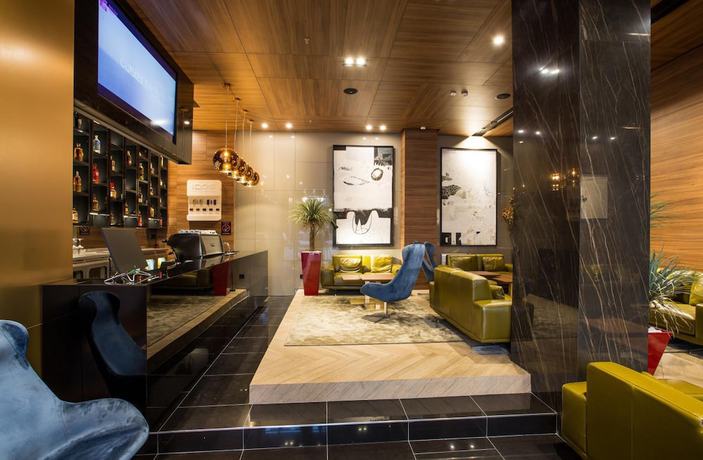 Imagen de los interiores del Ambasador, Ni&scaron;. Foto 16