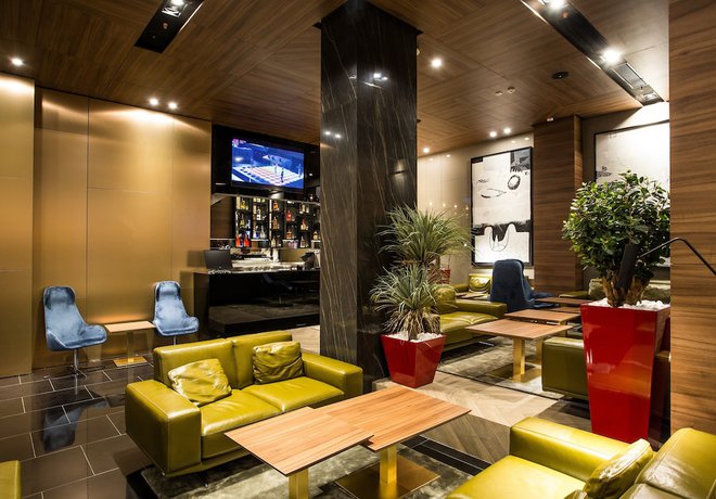 Imagen del bar/restaurante del Ambasador, Ni&scaron;. Foto 4