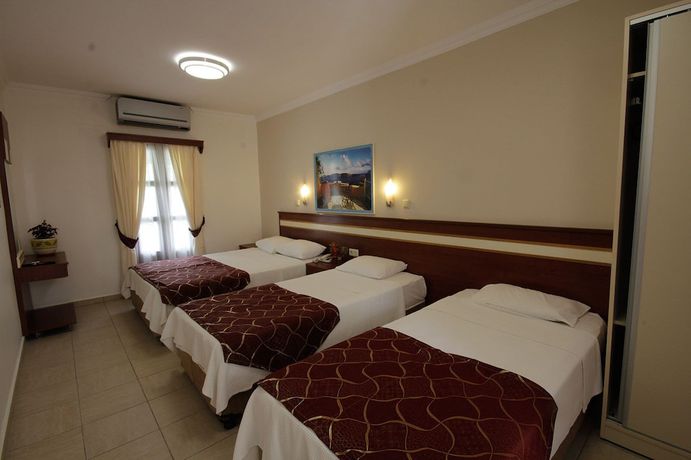 Imagen de la habitación del Amfora Hotel. Foto 7