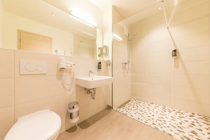 Imagen de la habitación del Ammi Hotel Garni. Foto 11