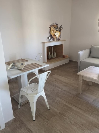 Imagen general del Ammos Luxury Suites. Foto 1