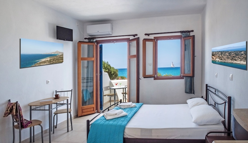 Imagen de la habitación del Ammoudia Studios. Foto 4