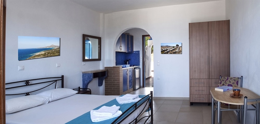 Imagen de la habitación del Ammoudia Studios. Foto 9