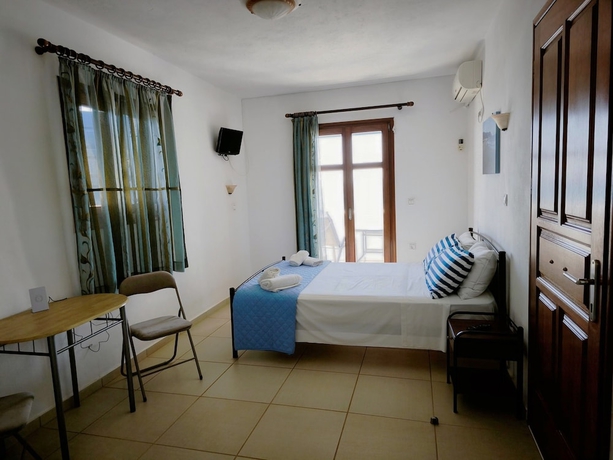 Imagen de la habitación del Ammoudia Studios. Foto 15