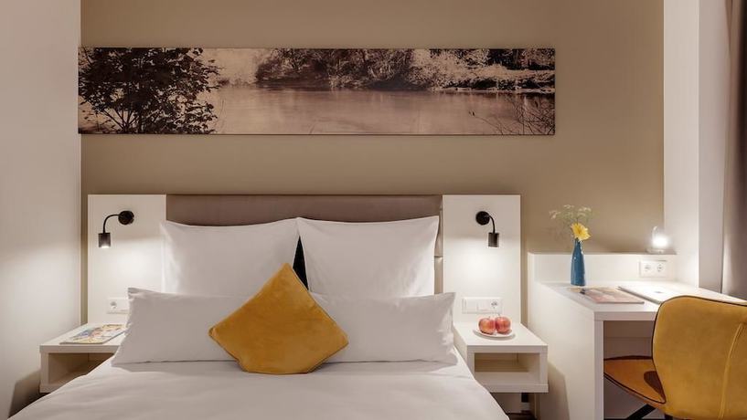 Imagen de la habitación del Amper Art Hotel. Foto 18