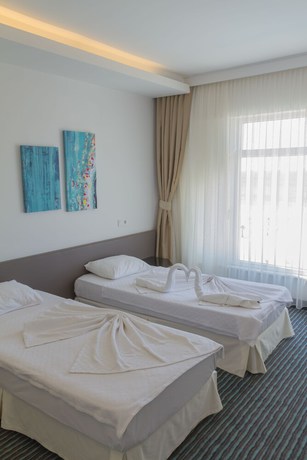 Imagen de la habitación del Amphora Hotel, Ayvalik. Foto 2