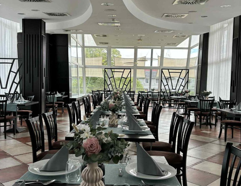 Imagen general del Amstel Hatty&uacute; Fogad&oacute; &eacute;s Amstel Cafe & Restaurant. Foto 19