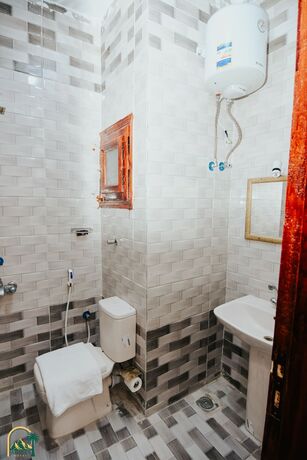 Imagen de la habitación del Amzran hotel. Foto 17